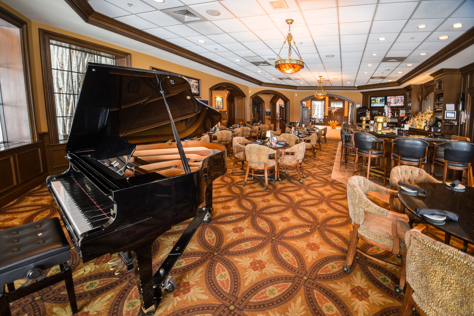 Heritage Restaurant: Fine Dining at the Heart of Winter Celebrations